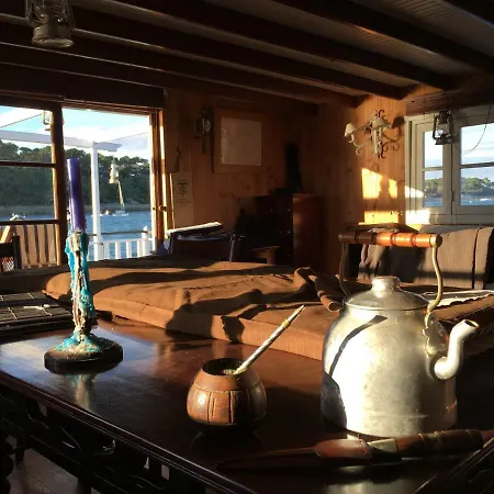 Botel La Flottante Du Ferret Lege-Cap-Ferret