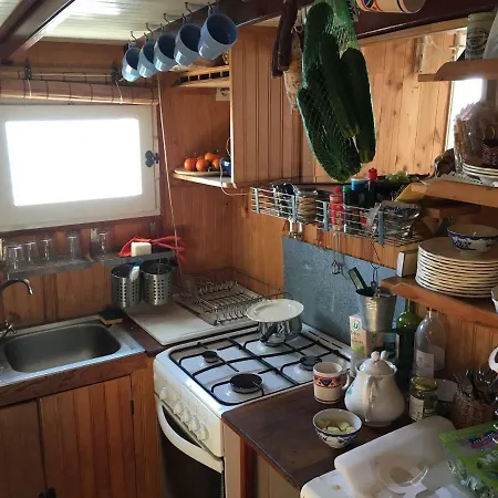 La Flottante Du Ferret Botel Lege-Cap-Ferret